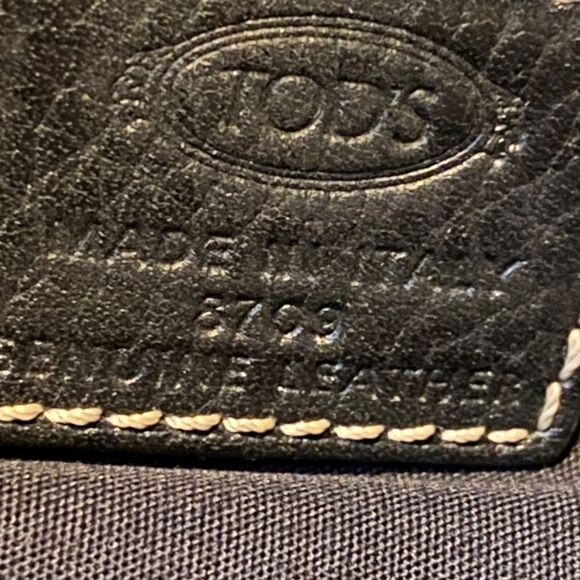 Vintage Tod’s Black Pebbled Leather Baquette Bag New - Picture 9 of 15